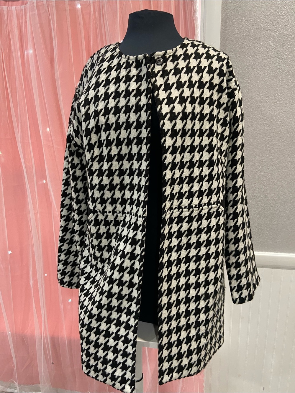Laundry By Shelli Segal Black and White Houndstooth Pea Coat size 12